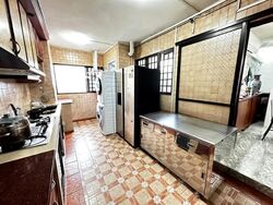 Blk 302 Hougang Avenue 5 (Hougang), HDB 5 Rooms #538590191